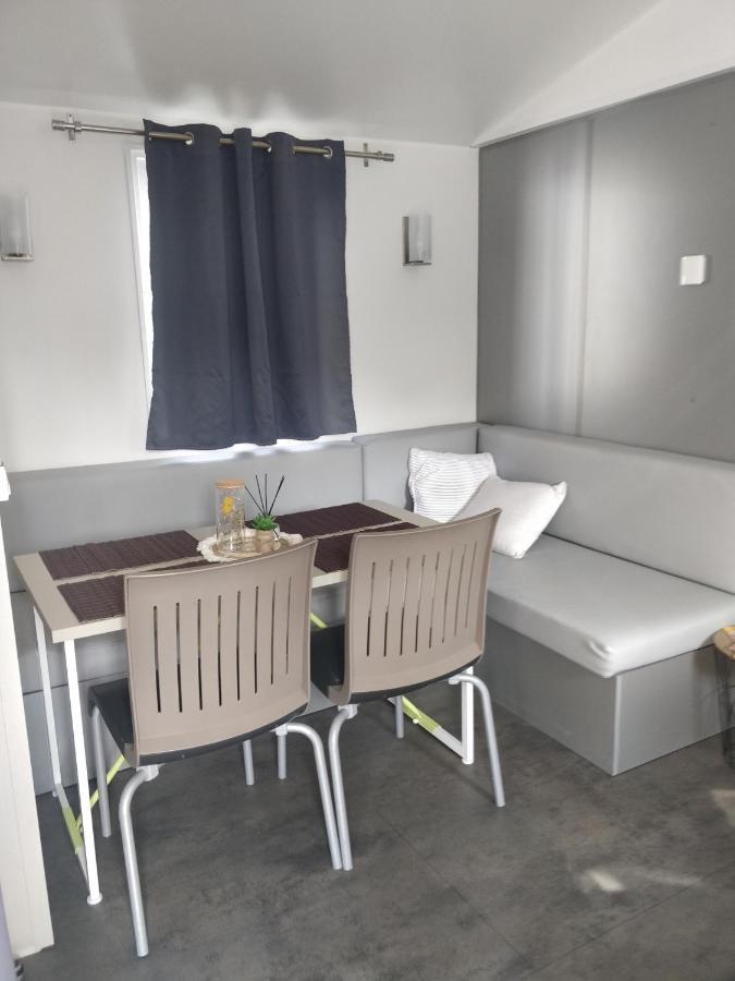 Mobile-Home 6 Personnes Cap Ferret Claouey Luaran gambar